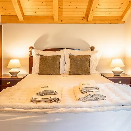 Recanto Do Pomar - Three Bedroom Ponta do Sol (Madeira)