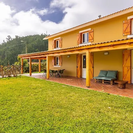Recanto Do Pomar - Three Bedroom Ponta do Sol (Madeira)